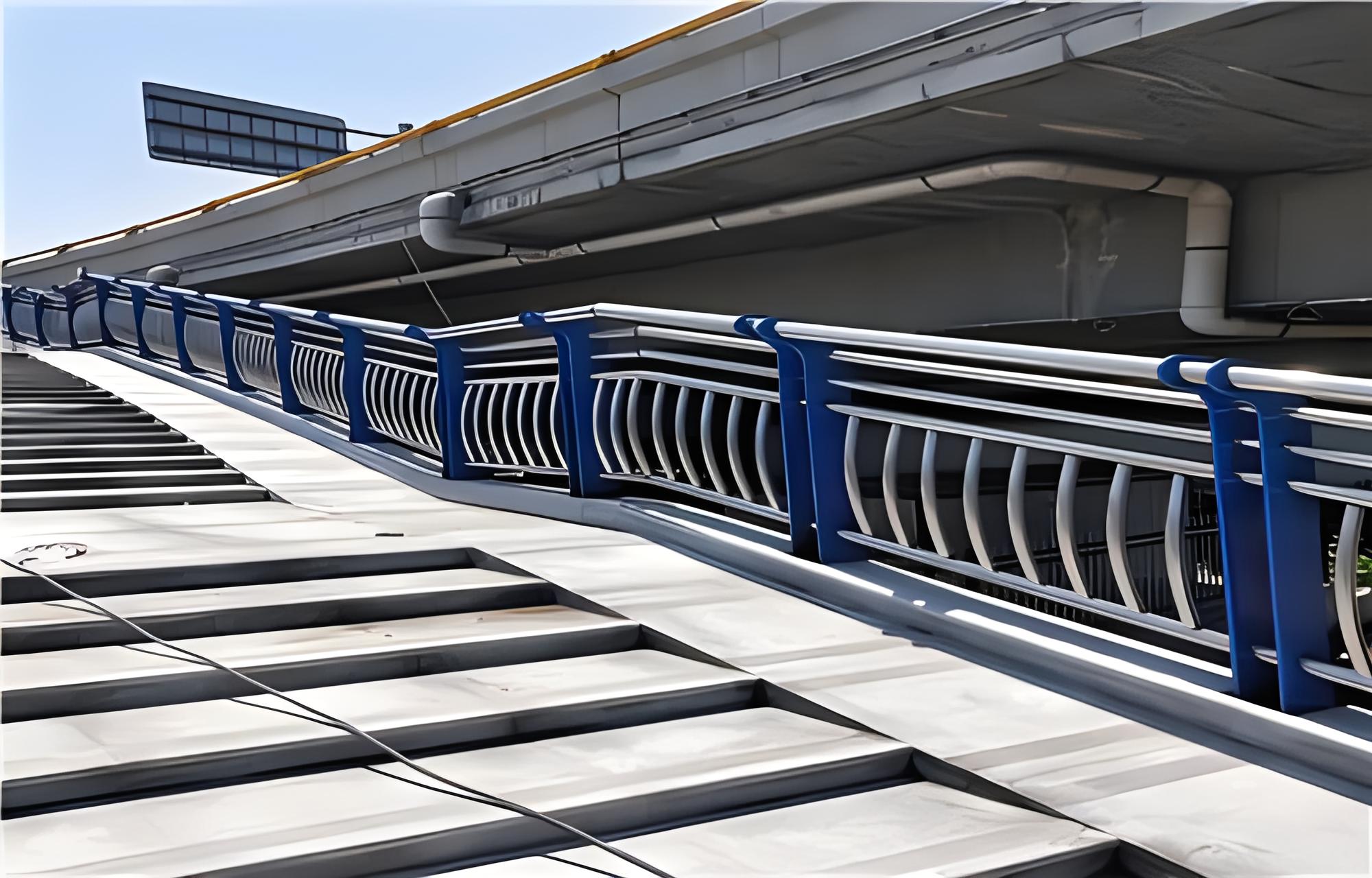 东城不锈钢桥梁护栏维护方案：确保安全，延长使用寿命